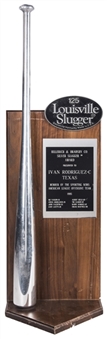 1995 Silver Slugger Award Presented to Ivan Rodriguez 